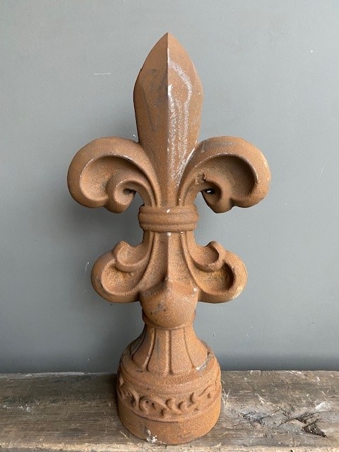 Franse lelie gietijzer Eliassen.nl