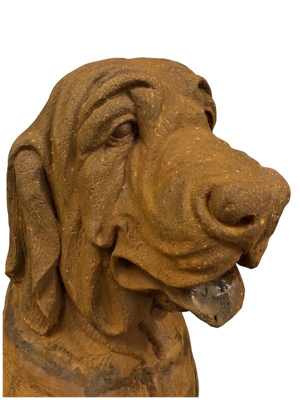 Hond Lobbes Bloedhond gietijzer 123cm