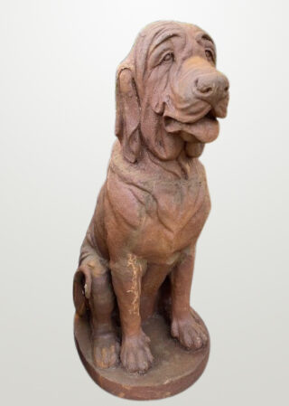 Hond lobbes gietijzer Eliassen.nl