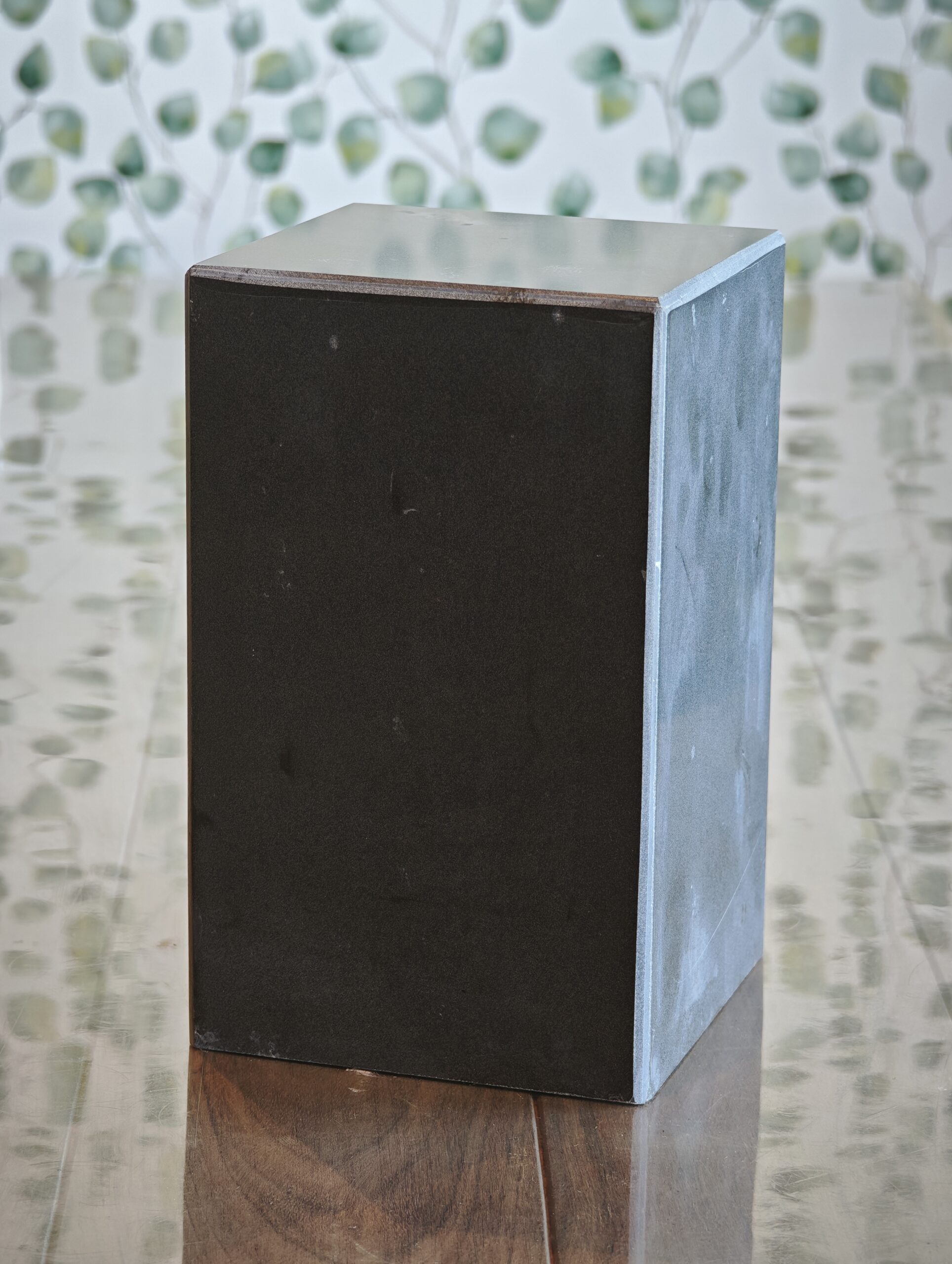 Sokkel mat zwart graniet 15x15x25cm hoog
