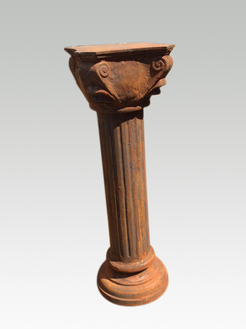 Sokkel romeins gietijzer Eliassen.nl