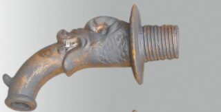 Water spout hose cast iron Eliassen.nl