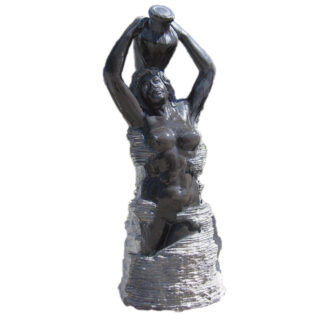 beeld fontein vrouwenfiguur kruik achter hoofd 120cm - Eliassen.nl