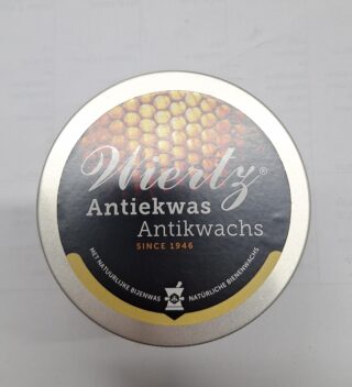 Beeswax in favor of cleaning bronze - Eliassen.nl