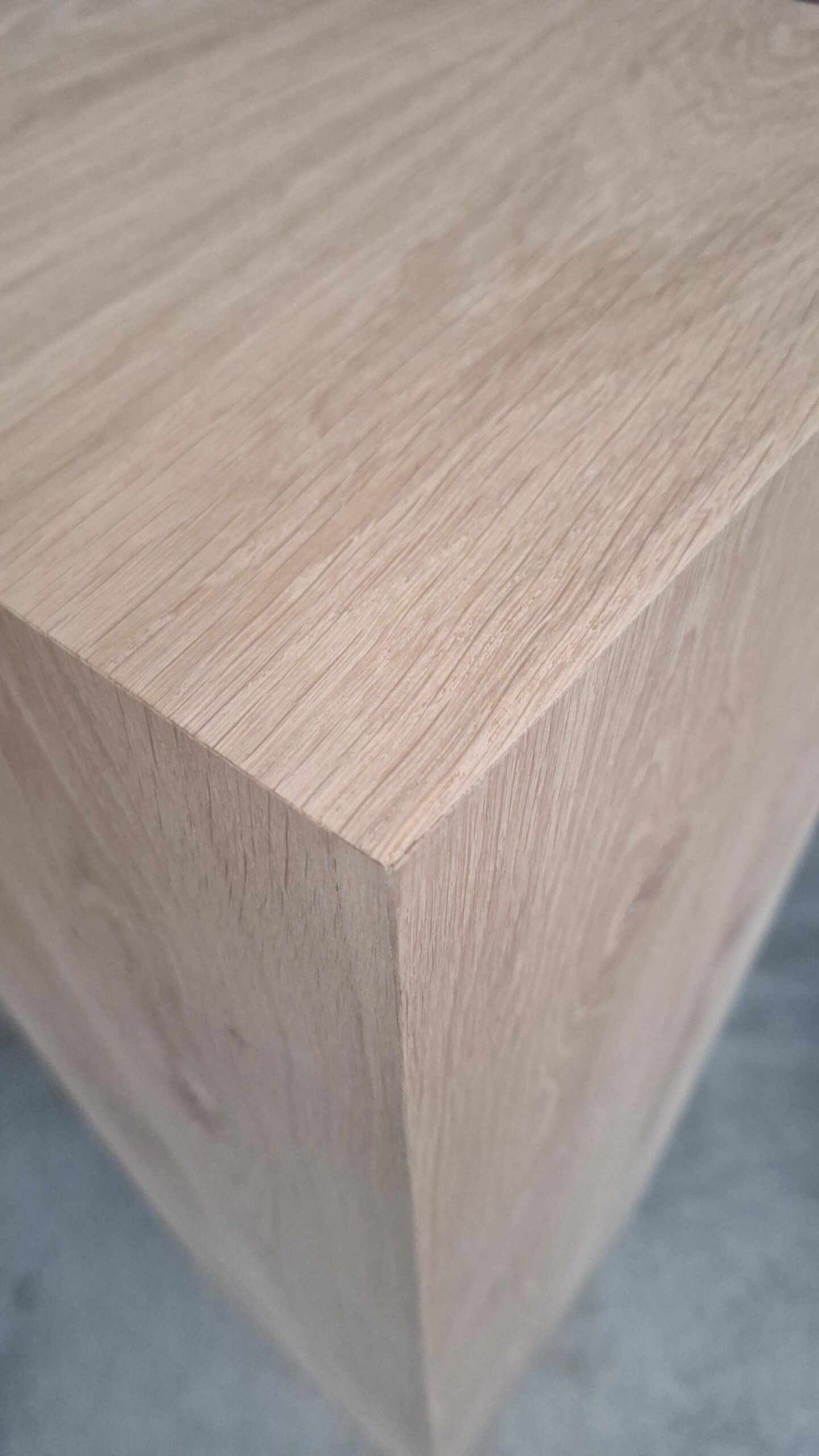 Sokkel hol Eiken 30x30x100cm