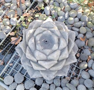 Water ornament Artishoque 43x28cm - Eliassen.nl