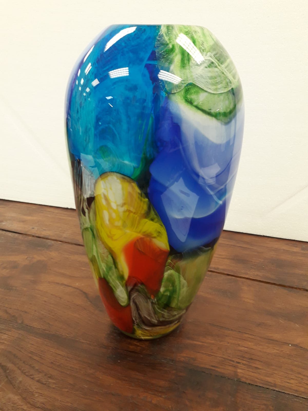 glasvaas oase multi kleuren 37cm hoog - Eliassen.nl