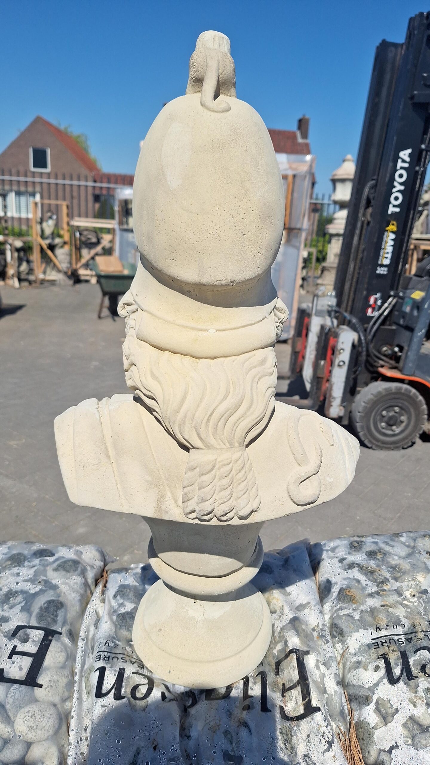 Borstbeeld Minerva 65cm in 3 kleuren