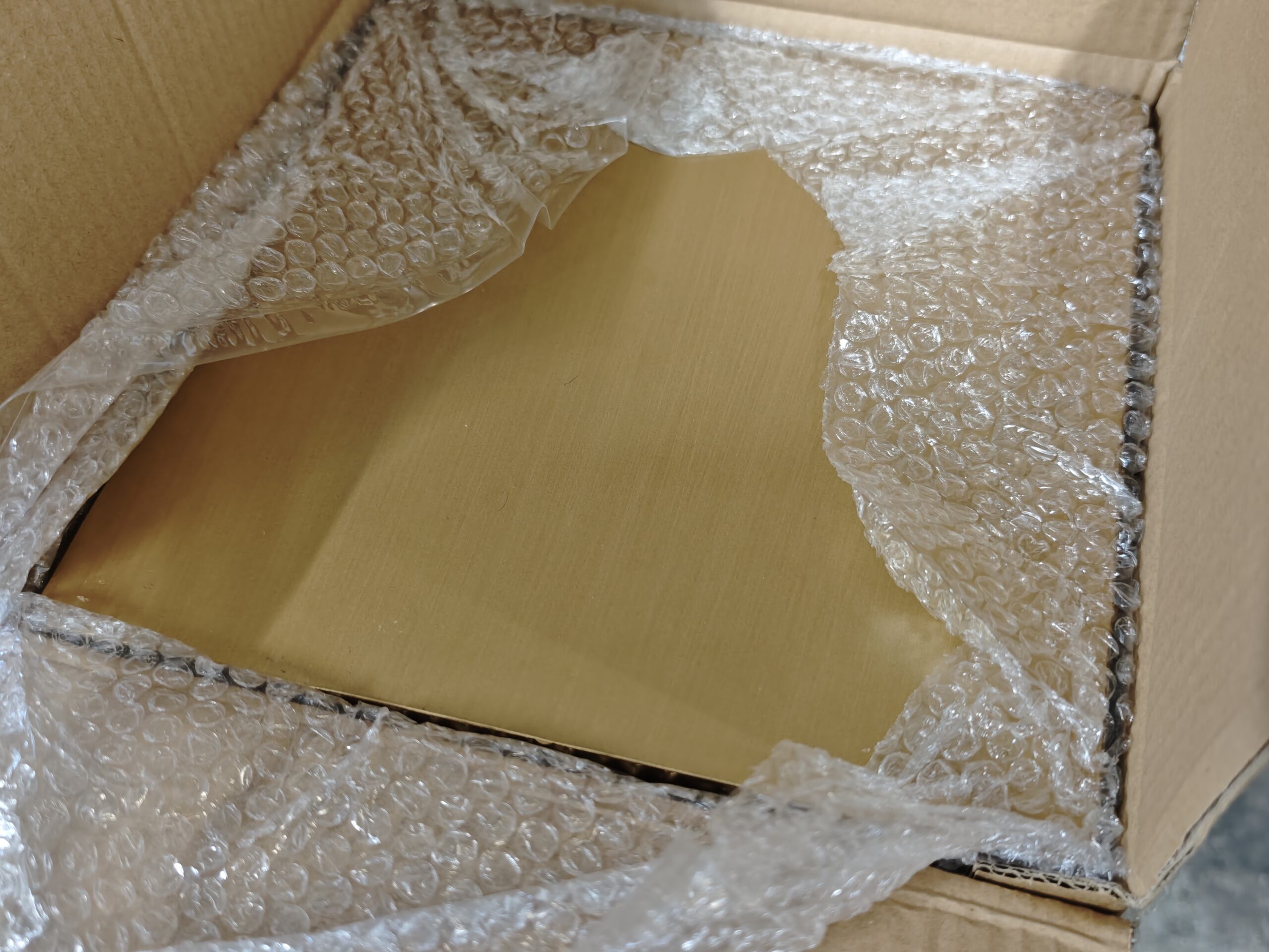 Zuil vierkant metaal Bradly goud 80cm