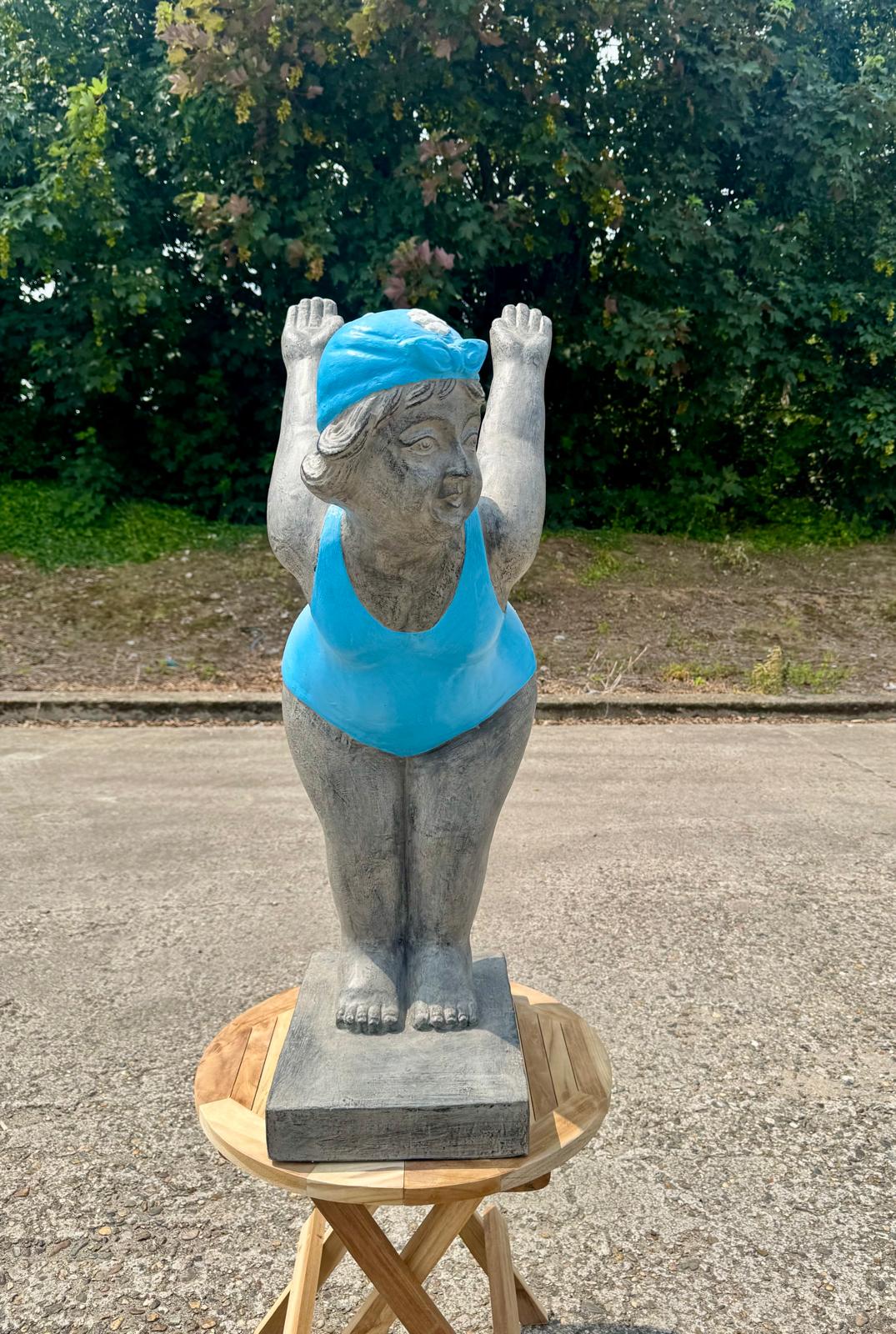 Beeld fiberstone Dikke dame duikend 95cm