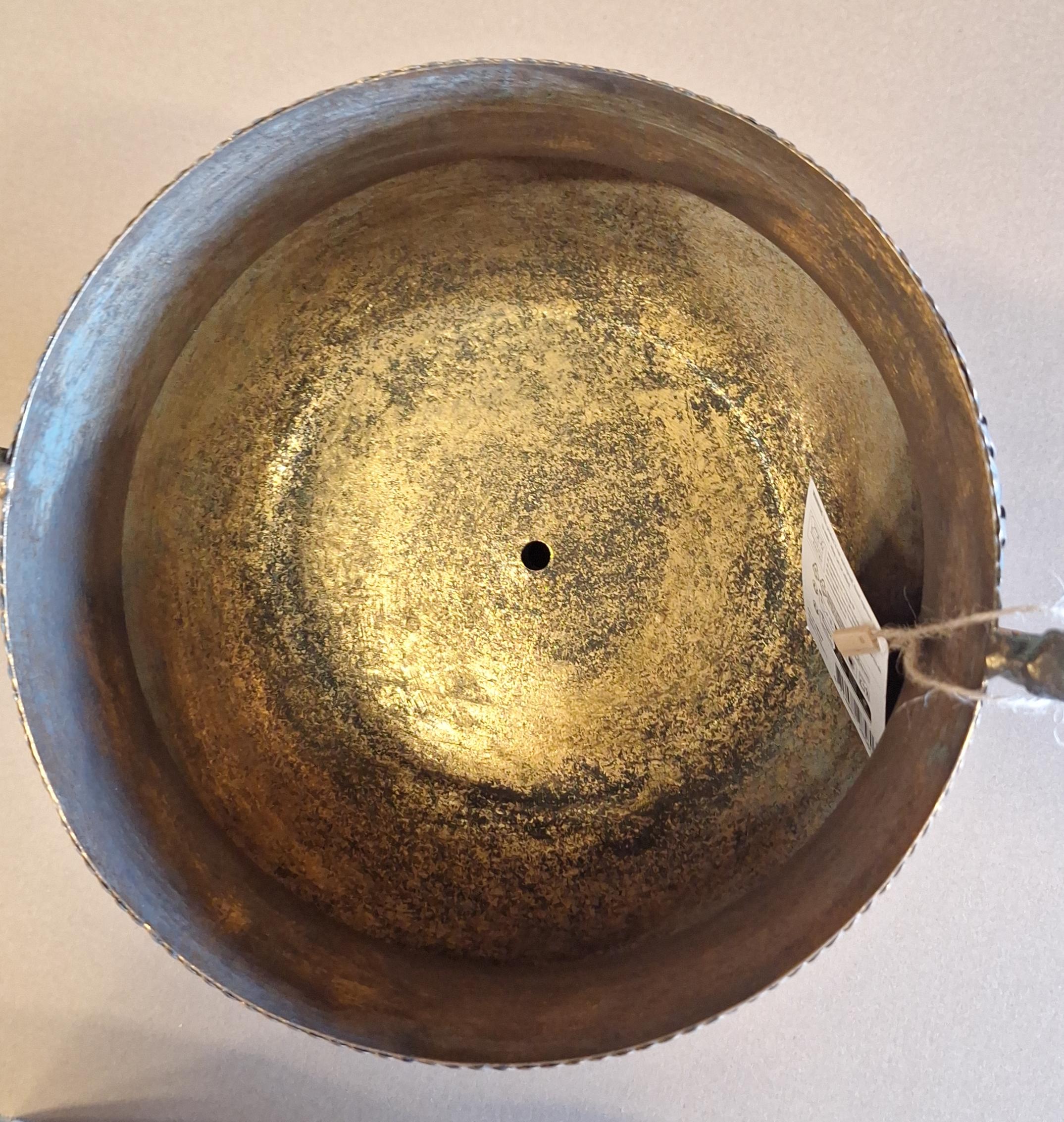 Metalen vaas op voet met oren retro Paris 34cm
