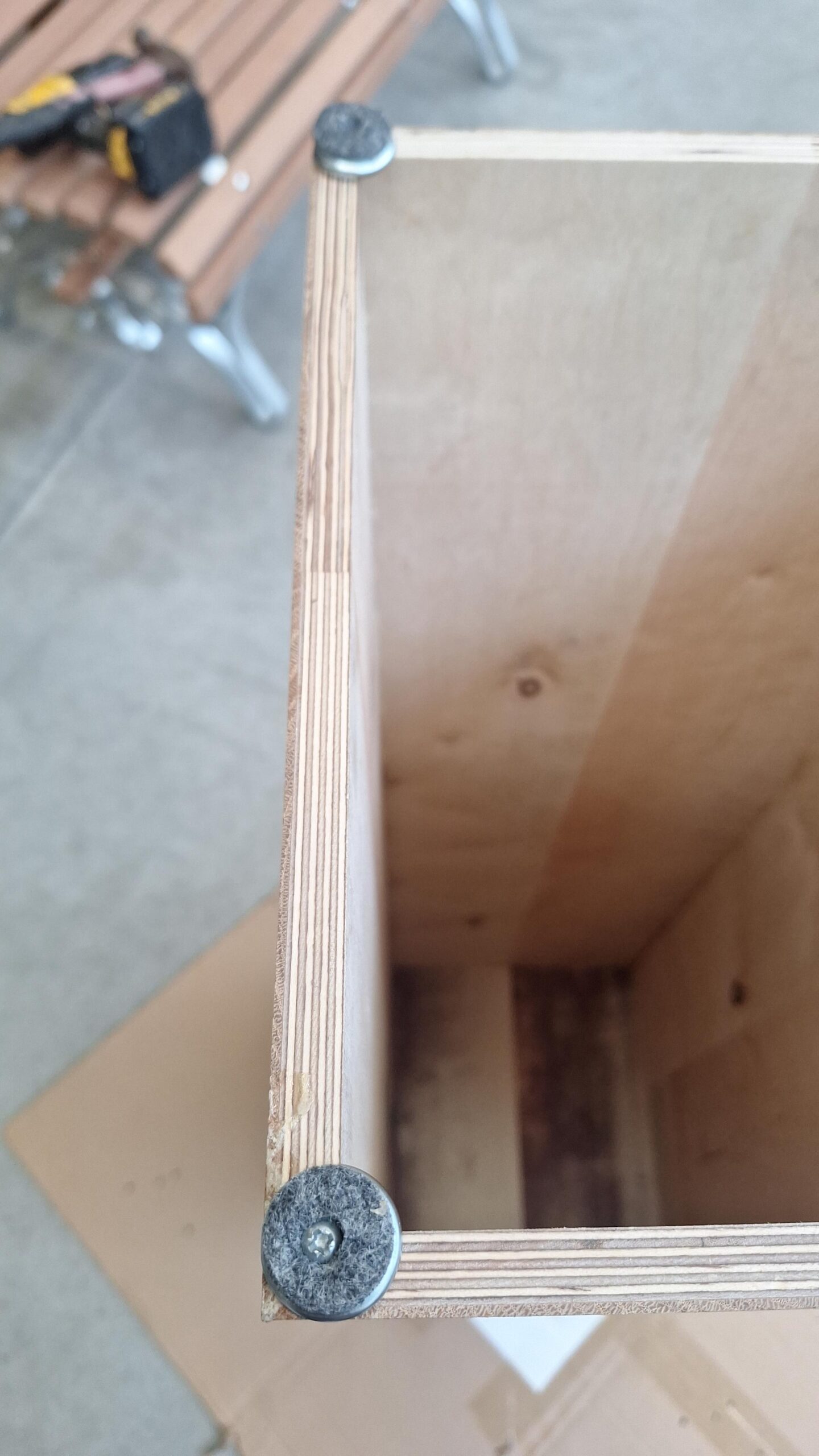Sokkel hol Eiken geschaafd 25x25x80cm